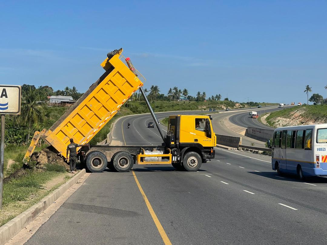Routine Maintenance of DSM Roads